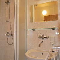 Koupelna - pokoj 201 - hotelová část